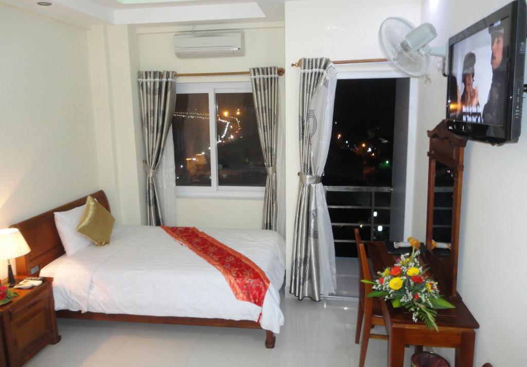 Hoang Yen Canary Hotel Quy Nhơn Extérieur photo